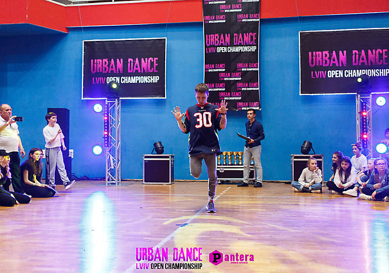 lv-urban-dance00133