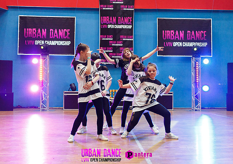 lv-urban-dance00753