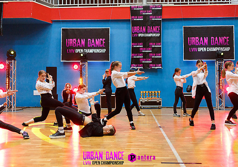 lv-urban-dance00807
