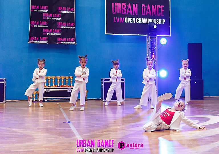 lv-urban-dance01512